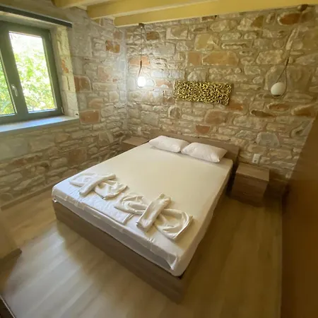 Kastro Stone House Ii Villa